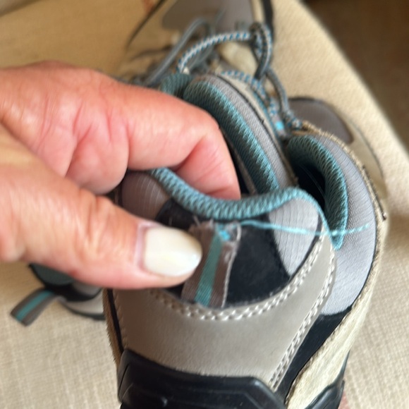 Mountain warehouse, waterproof shoes, barely worn. Size 7, bundle and save! - Picture 6 of 7